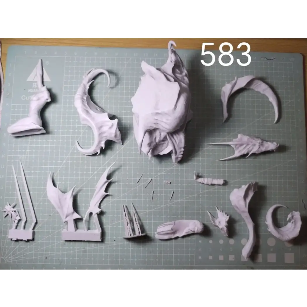 1/24 Resin Model Kit Nudes Beautiful Girl Dragonborn Dragon Master Unpainted