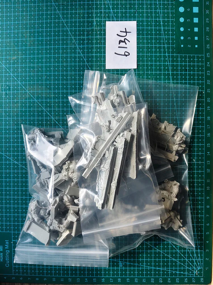 1/35 21pcs Resin Model Kit German Soldiers Panzer Raiders (no tank) WW2 Unpainted