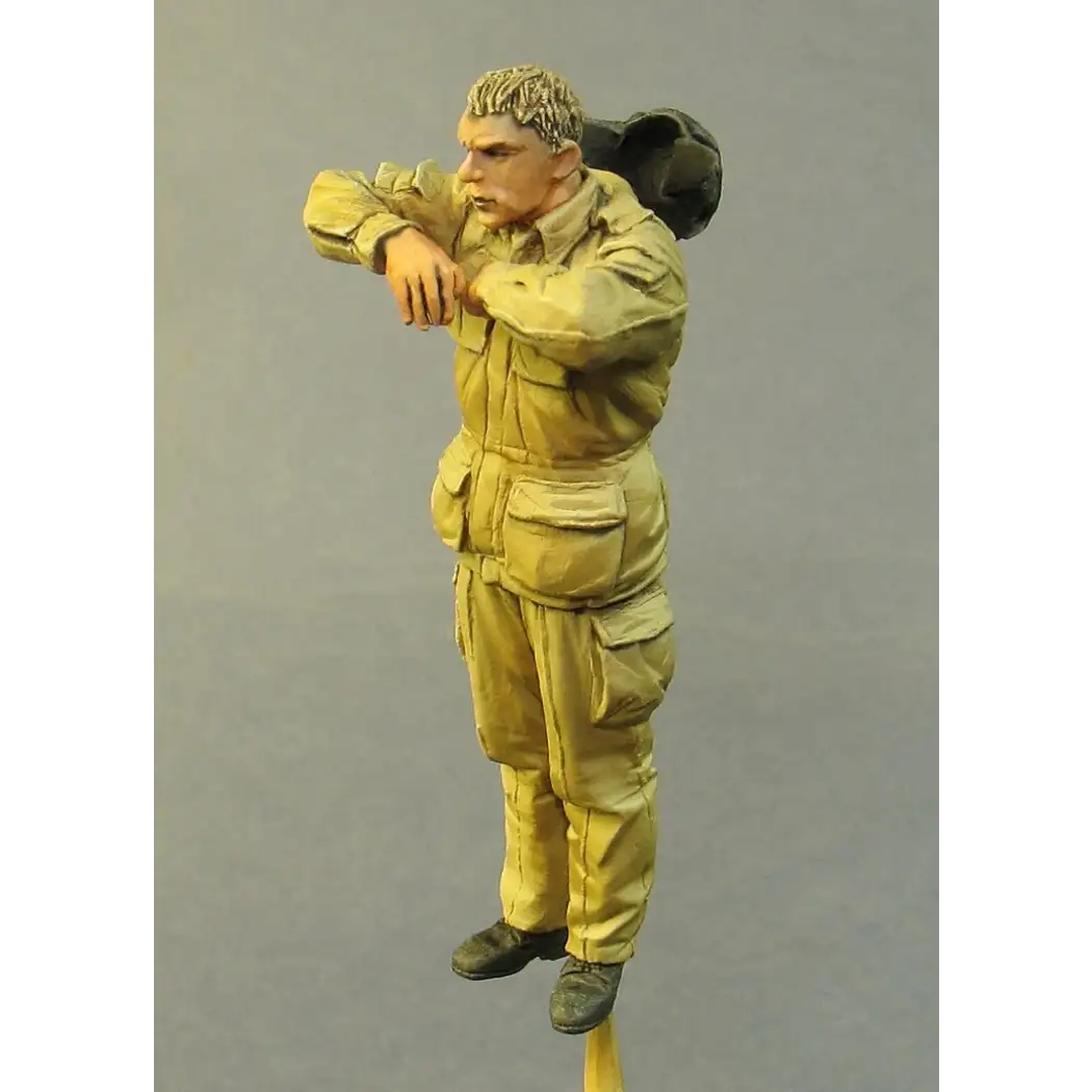 1/35 2pcs Resin Model Kit Modern Russian Soldiers Tank Crew Unpainted