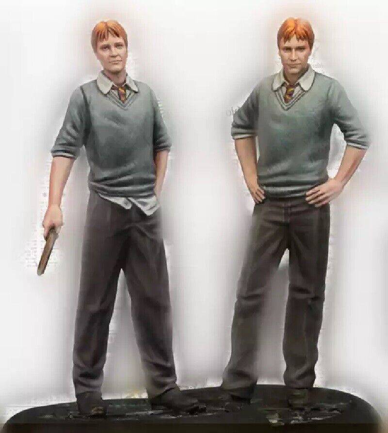 35mm Resin Model Kit Twins Wizards Magic Movie Unpainted - Model-Fan-Store