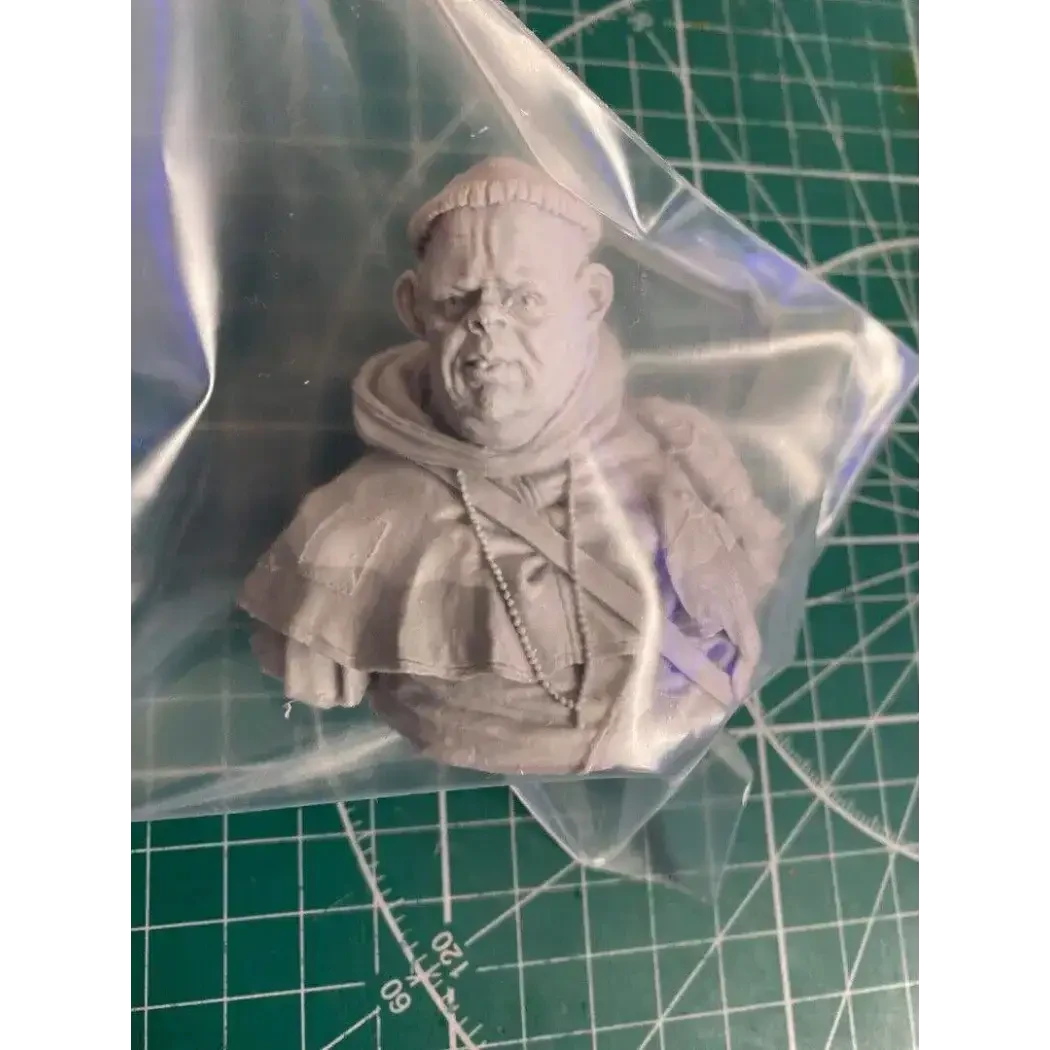 1/10 BUST 65mm Resin Model Kit Monk Monk of the Middle Ages Unpainted Unassembled - Model-Fan-Store