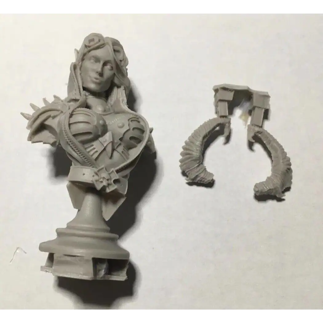 1/10 BUST Resin Model Kit Beautiful Girl Woman Demon Pirate Unpainted - Model-Fan-Store