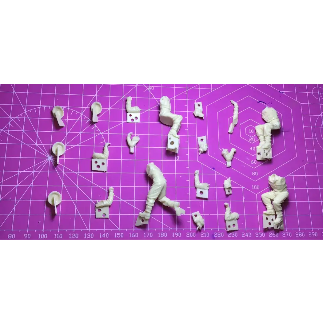 1/35 4pcs Resin Model Kit British Soldiers Matador Halftrack WW2 Unpainted - Model-Fan-Store