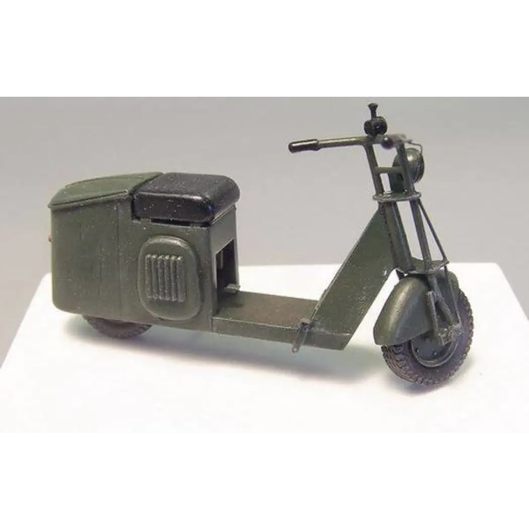 1/35 Resin Model Kit Motorcycle Scooter Unpainted - Model-Fan-Store