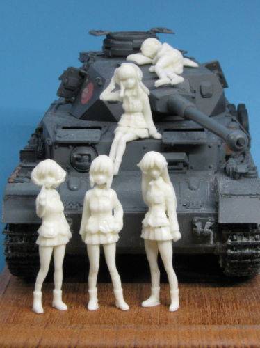 1/35 Resin Model Kit Modern Asian Schoolgirls Anime Fantasy Unpainted - Model-Fan-Store