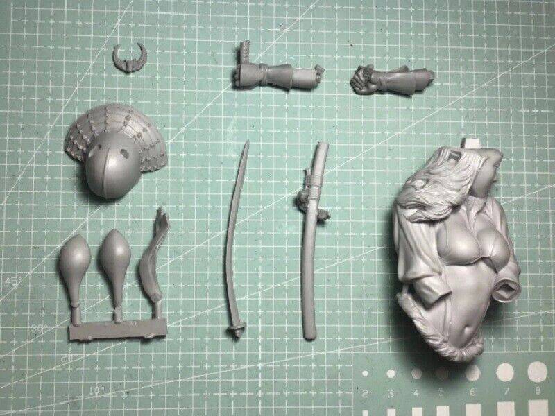 1/10 BUST Resin Model Kit Beautiful Girl Warrior Samurai Fantasy Unpainted