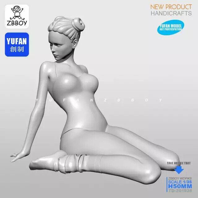 1/35 Resin Model Kit Beautiful Girl Swimming Laura Unpainted - Model-Fan-Store