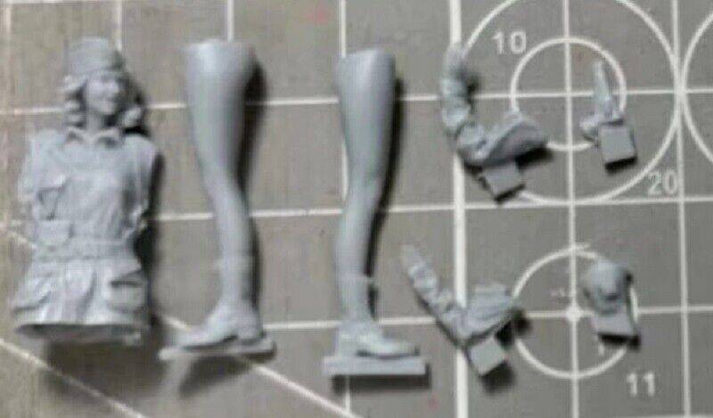 1/35 Resin Model Kit Beautiful Girl Woman Pin Up WW2 Fantasy Unpainted B1 - Model-Fan-Store
