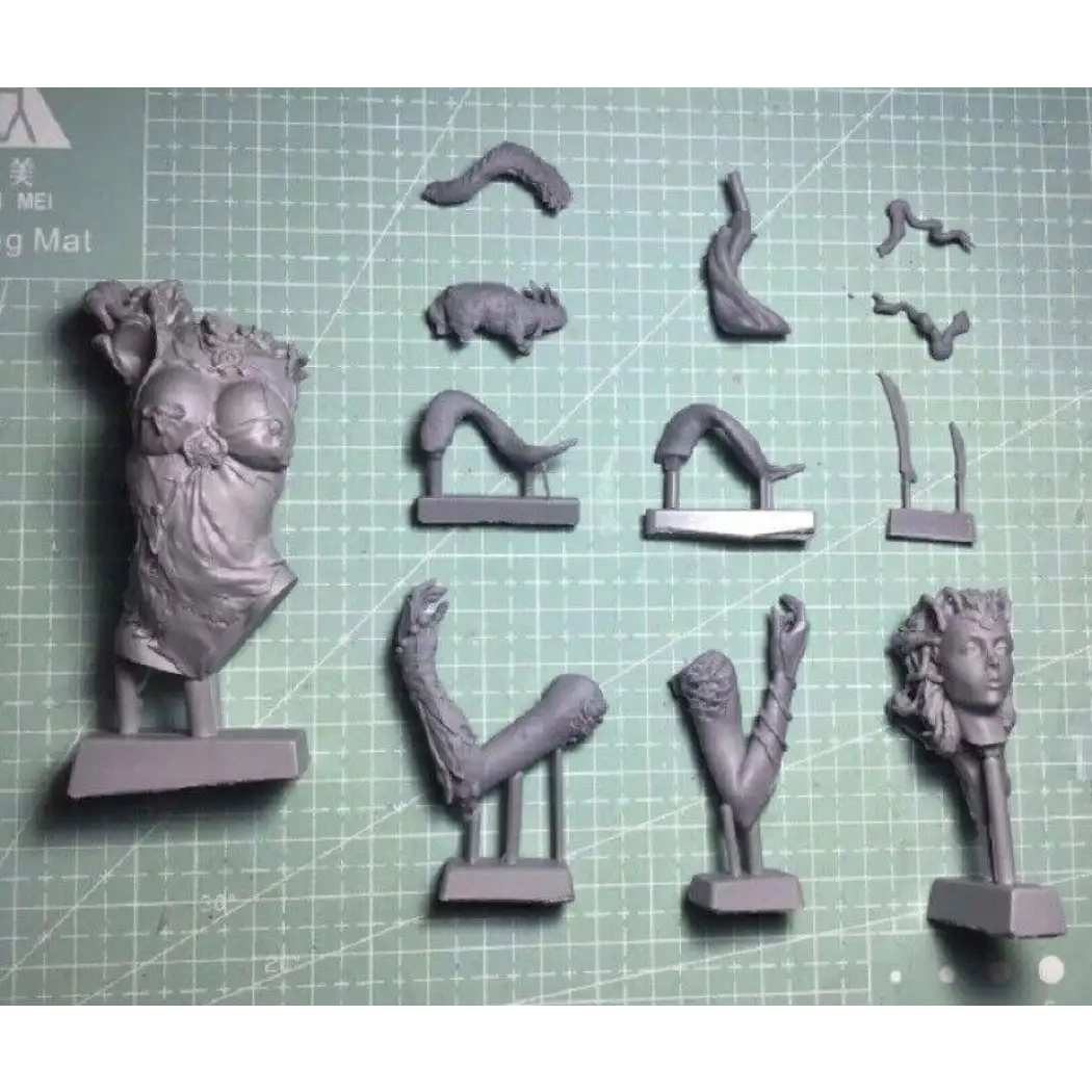 1/12 BUST Resin Model Kit Beautiful Girl Devil Goddess Enchantress Unpainted - Model-Fan-Store