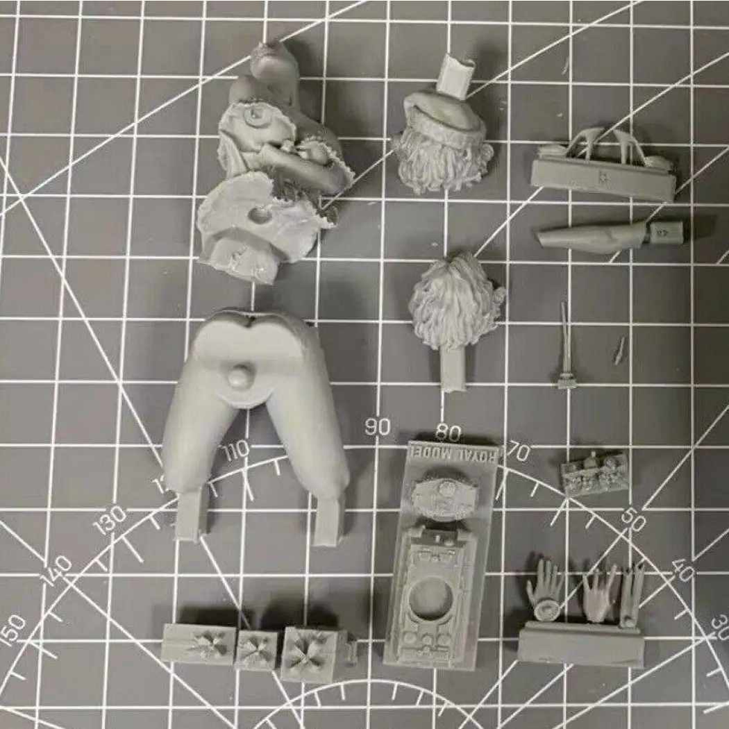 1/24 Resin Model Kit Beautiful Girl Woman Santa Christmas Unpainted - Model-Fan-Store