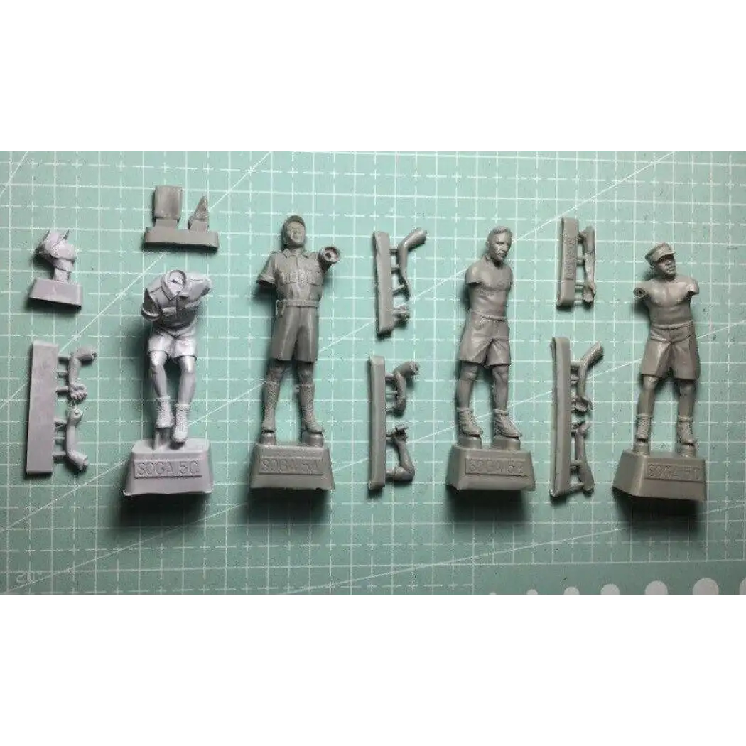 1/35 4pcs Resin Model Kit German Soldiers Artillery no gun WW2 Unpainted - Model-Fan-Store