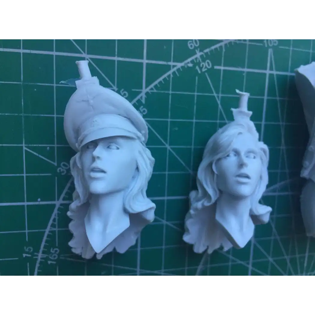 1/9 Resin Casting Model Kit German Officer Beautiful Girl Fantasy Unpainted X0054 - Model-Fan-Store