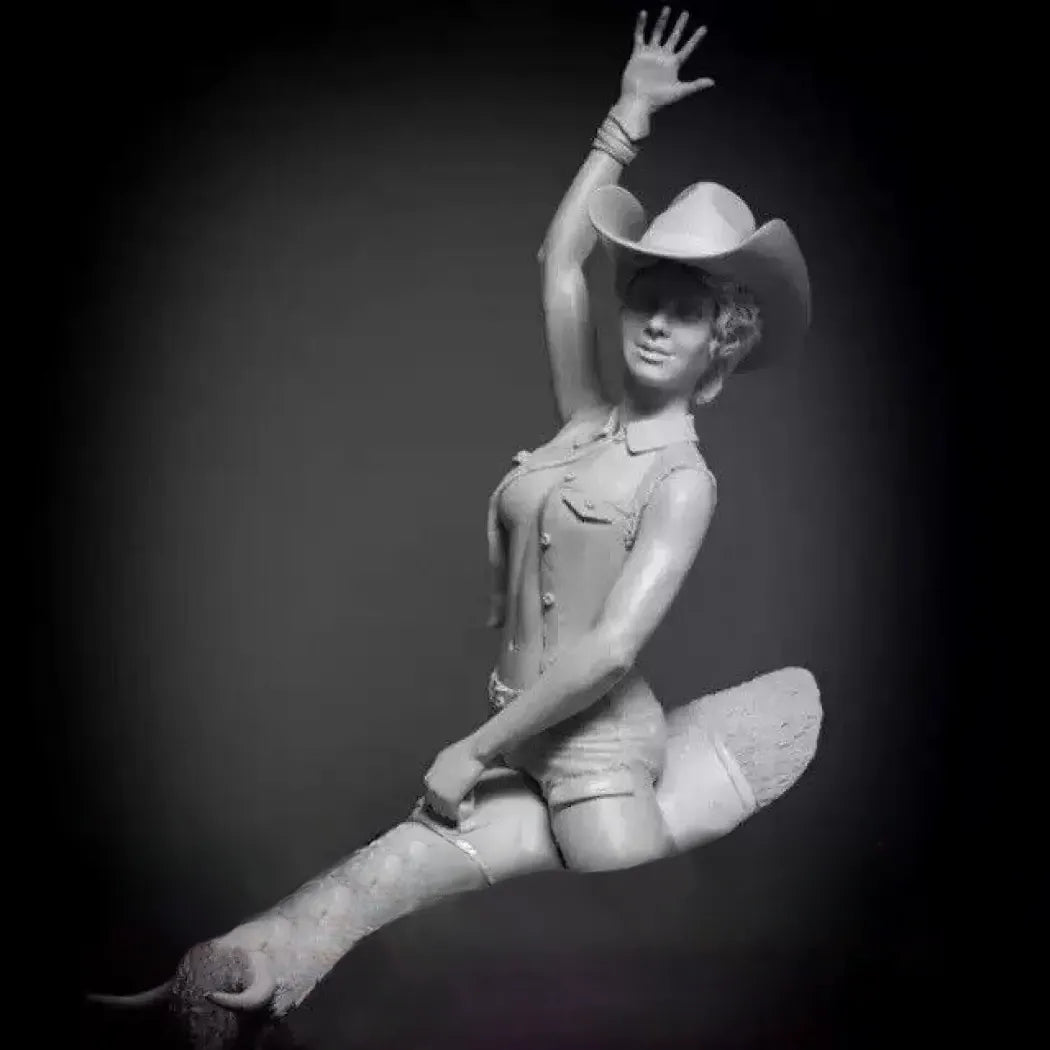 1/10 BUST Resin Model Kit Beautiful Girl Riding a Bull Unpainted