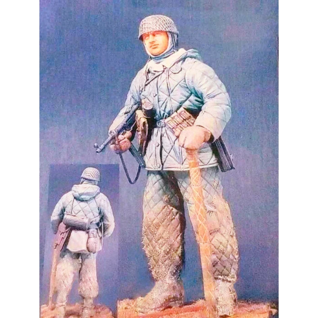 1/16 Resin Model Kit Winter German Soldiers Infantryman WW2 Unpainted