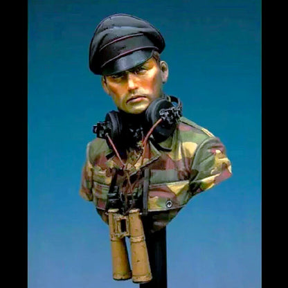 1/10 BUST Resin Model Kit German Officer Tank Commander WW2 Unpainted - Model-Fan-Store