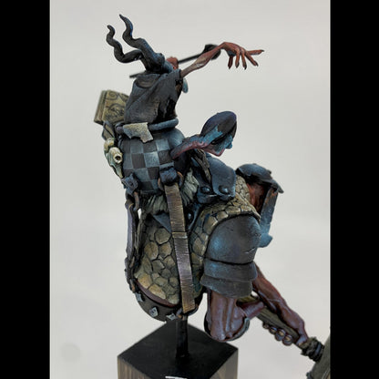 1/20 BUST Resin Model Kit Warlock Necromancer and Servant Unpainted