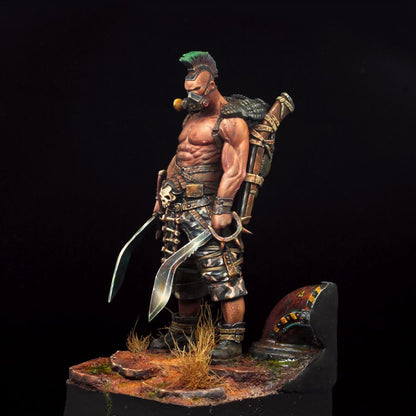 1/24 Resin Model Kit Road Warrior Post Apocalypse MadMax Unpainted