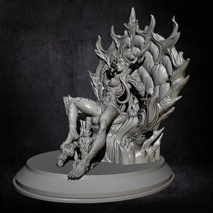 1/24 Resin Model Kit Beautiful Girl Mother of the Devil Unpainted