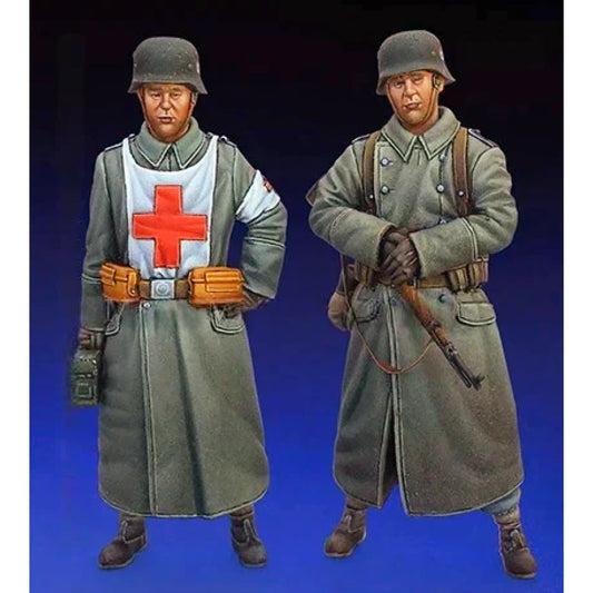 1/35 2pcs Resin Model Kit German Soldiers Medic Team Red Cross WW2 Unpainted