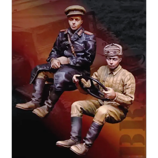 1/35 2pcs Resin Model Kit Soviet Soldiers Officer & Driver WW2 Unpainted