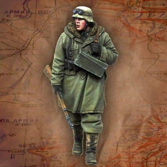 1/35 Resin Model Kit German Soldier Infantryman WW2 Unpainted - Model-Fan-Store