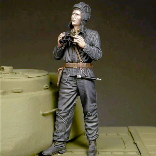 1/35 Resin Model Kit Soviet Soldier Tankman WW2 Unpainted - Model-Fan-Store