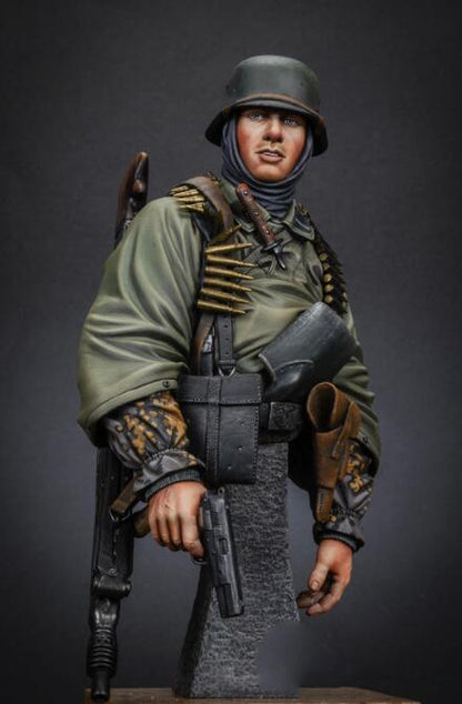 1/9 BUST Resin Model Kit German Soldier Infantryman WW2 Unpainted