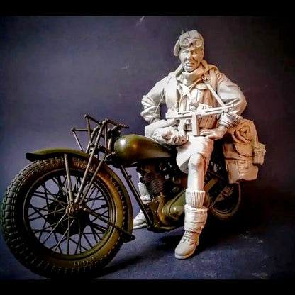 1/9 Resin Casting Model Kit British Soldier Paratrooper no moto WW2 Unpainted - Model-Fan-Store
