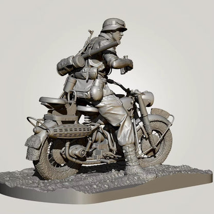1/16 3D Print Model Kit German Soldier Motorcyclist (with moto, no base) WW2 Unpainted