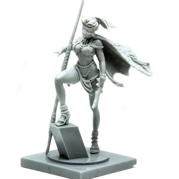 30mm Resin Model Kit Beautiful Girl White Speaker Warrior Unpainted