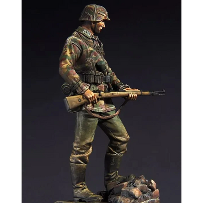 1/18 90mm Resin Model Kit German Soldier Panzer Grenadier WW2 Unpainted