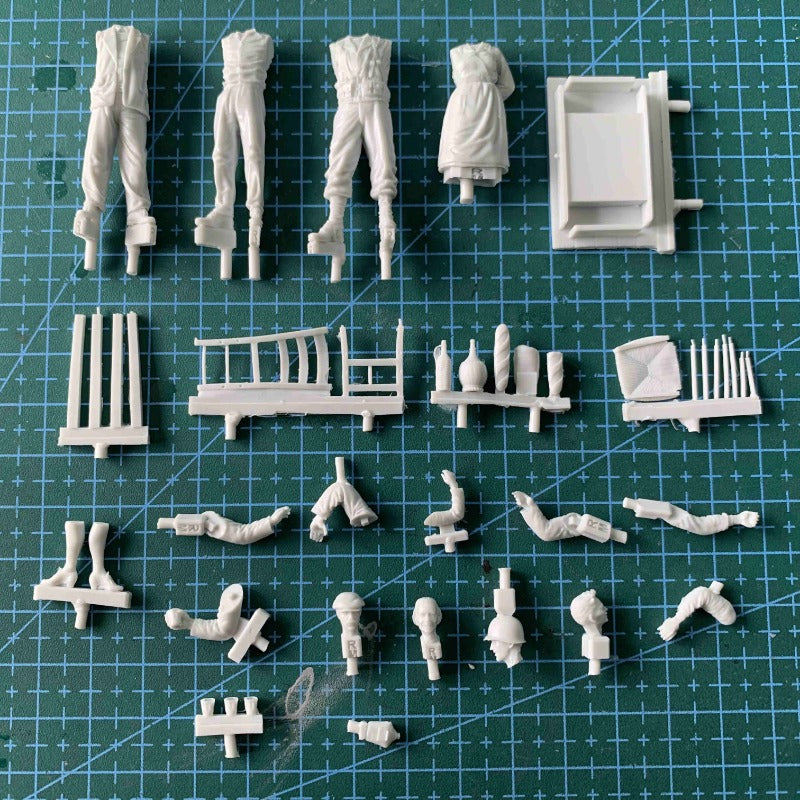 1/35 4pcs Resin Model Kit US Army Soldier and Local Citizens WW2 Unpainted