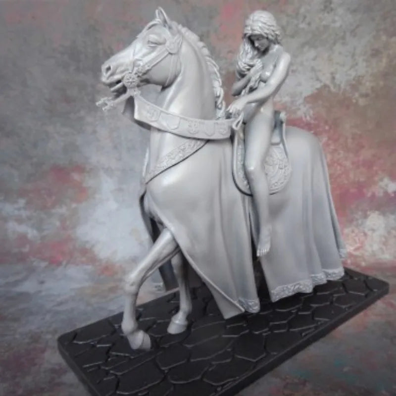 1/22 Resin Model Kit Beautiful Girl on a Horse Unpainted