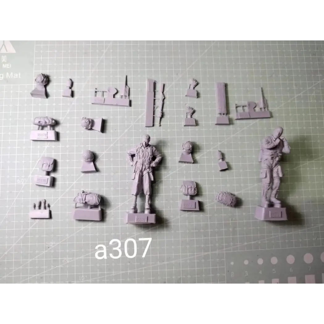 1/35 2pcs Resin Model Kit US Army Airborne Soldier WW2 Unpainted