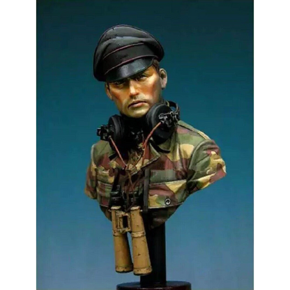 1/10 BUST Resin Model Kit German Officer Tank Commander WW2 Unpainted - Model-Fan-Store