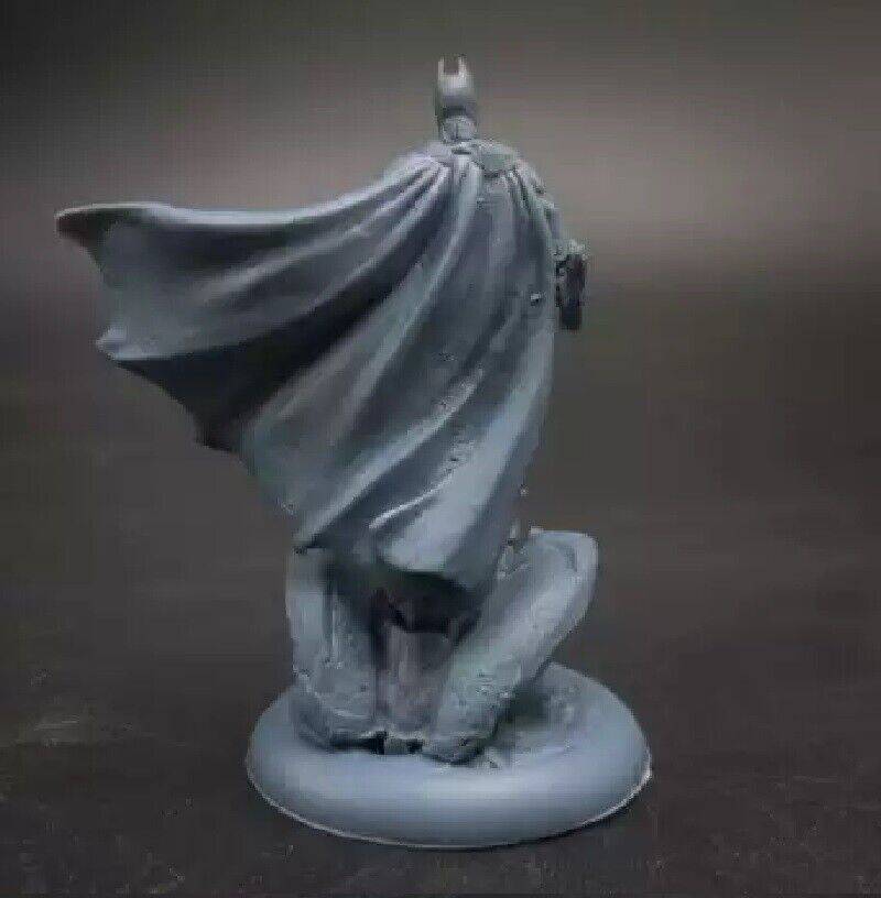 35mm Resin Superhero Model Kit Batman Miniature Unpainted - Model-Fan-Store