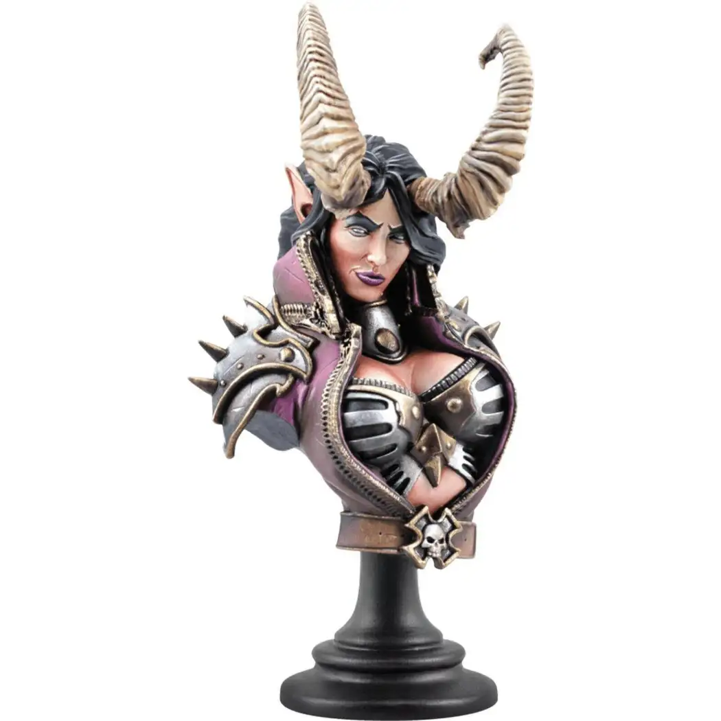 1/10 BUST Resin Model Kit Beautiful Girl Woman Demon Pirate Unpainted - Model-Fan-Store