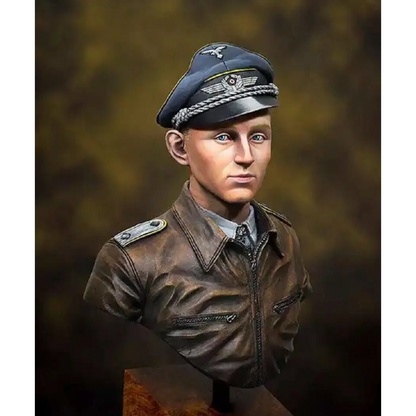 1/10 BUST Resin Model Kit German Soldier Ace Pilot Air Force WW2 Unpainted - Model-Fan-Store