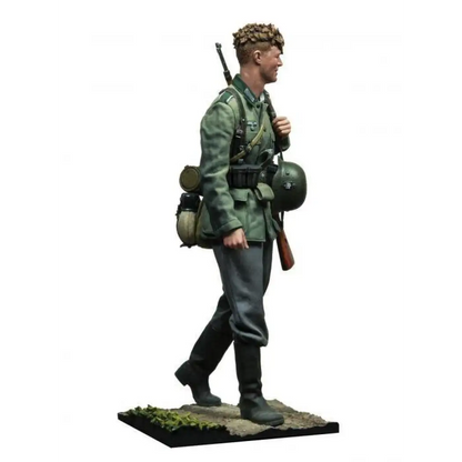 1/16 112mm Resin Model Kit German Soldier Sniper WW2 Unpainted