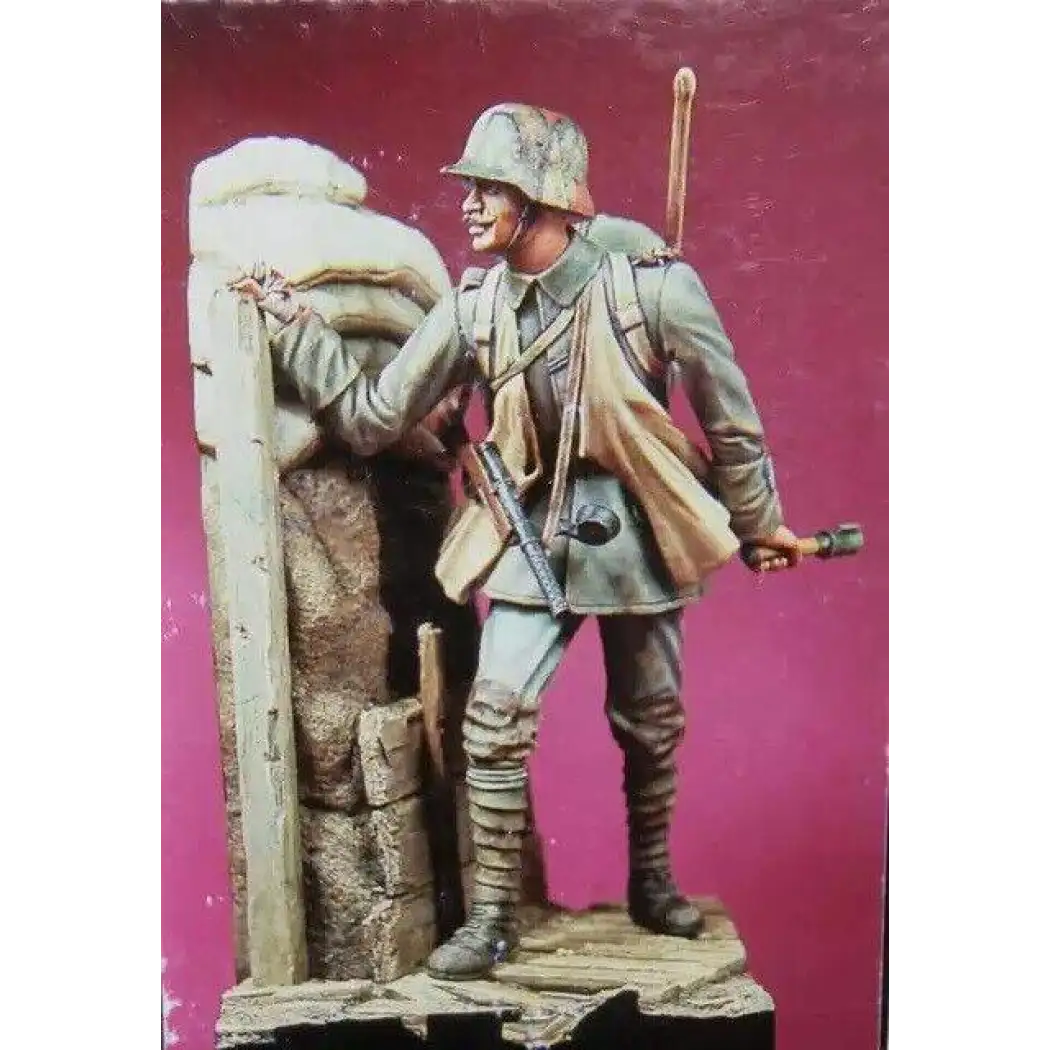 1/16 Resin Model Kit German Soldier WW1 (with base) Unpainted - Model-Fan-Store