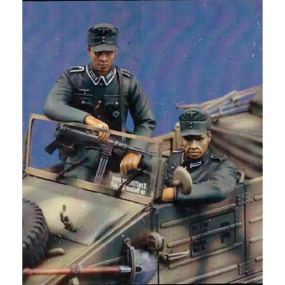 1/16 2pcs Resin Model Kit German Officers Soldiers Infantry Drivers WW2 Unpainted - Model-Fan-Store