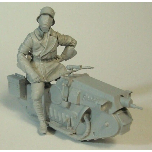 1/35 Resin Model Kit German Soldier with Moto Historical WW2 Unpainted - Model-Fan-Store