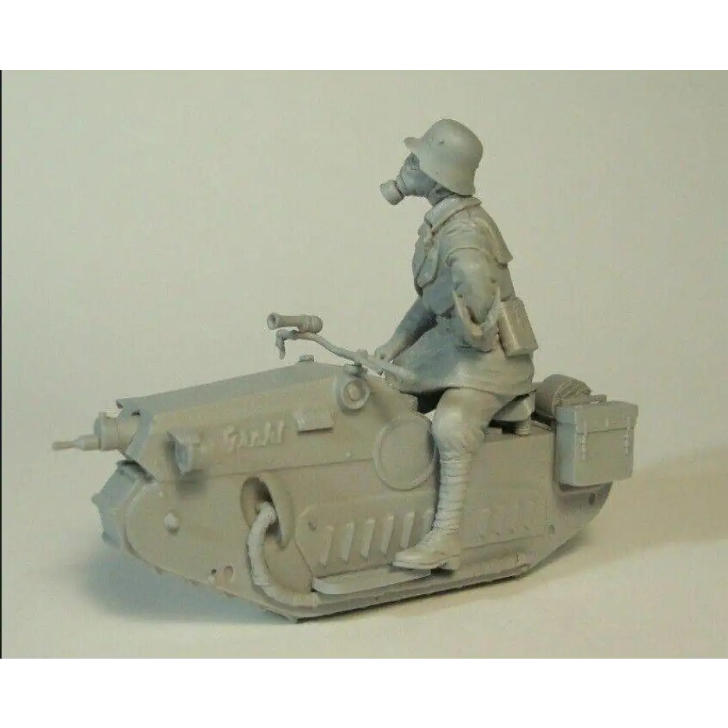 1/35 Resin Model Kit German Soldier with Moto Historical WW2 Unpainted - Model-Fan-Store