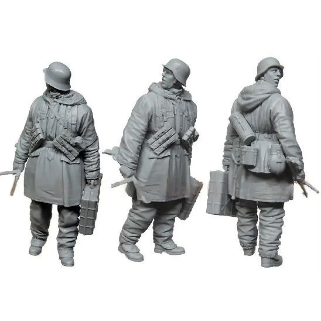 1/35 Resin Model Kit German Soldier Infantryman WW2 Unpainted