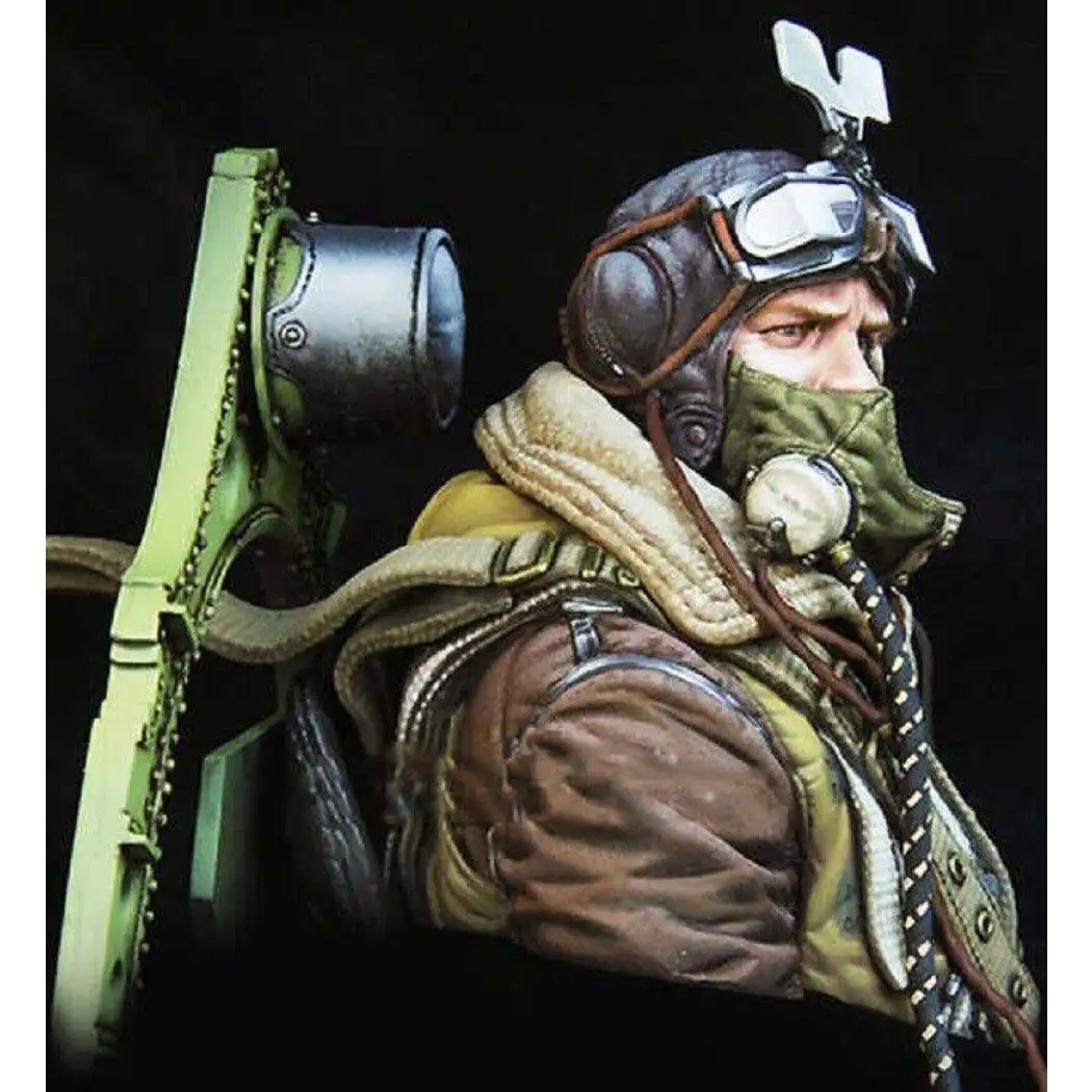 1/10 BUST Resin Model Kit French Airplane Pilot WW2 Unpainted - Model-Fan-Store