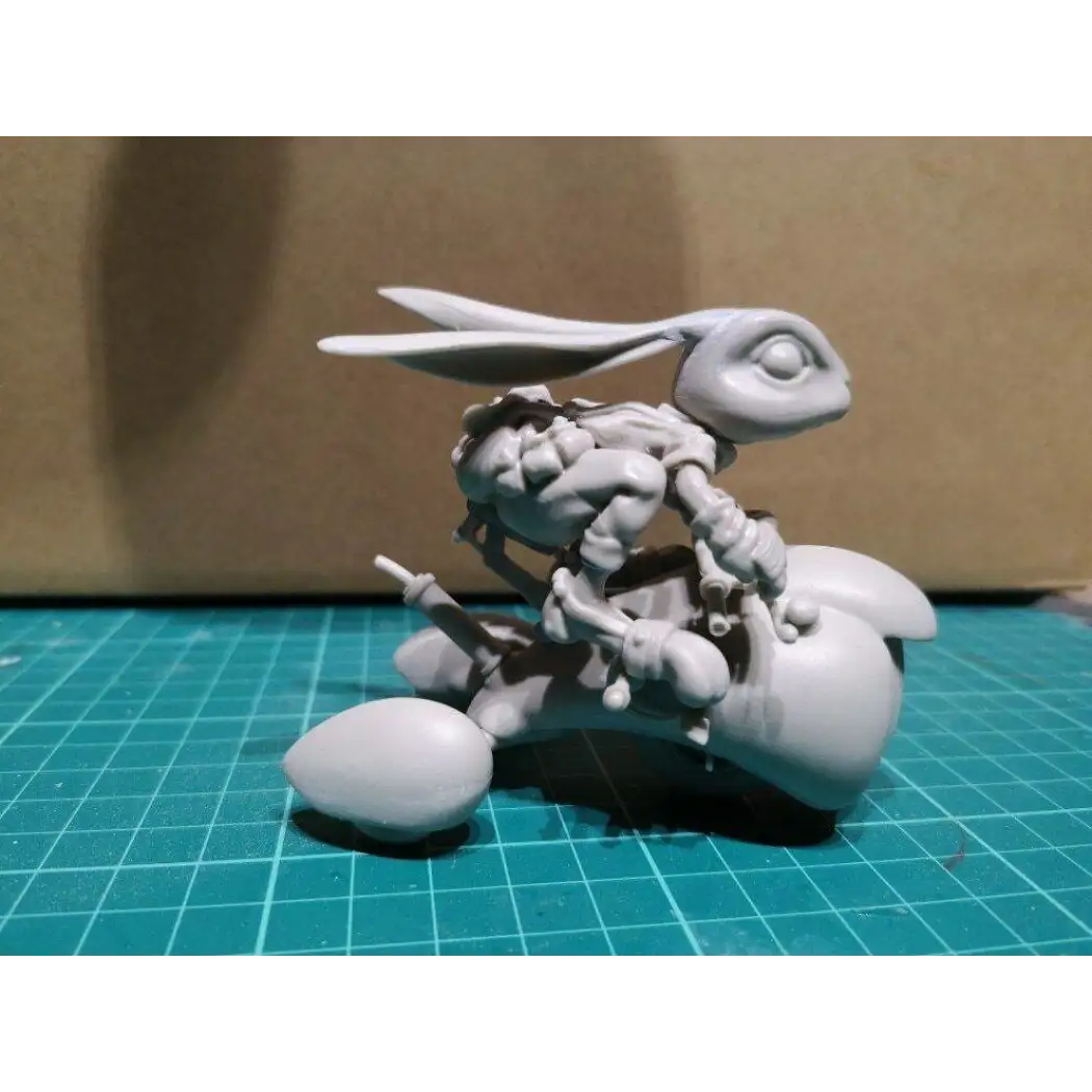 1/12 Resin Model Kit Hare Rabbit with Moto Racer Speed Racing Unpainted - Model-Fan-Store