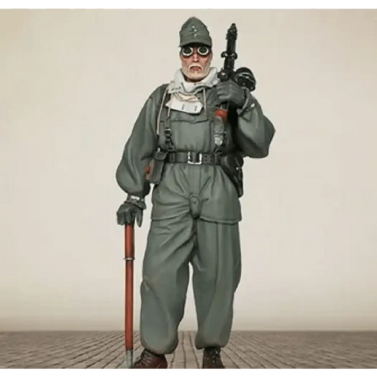 1/16 Resin Model Kit German Officer Scout WW2 Unpainted - Model-Fan-Store