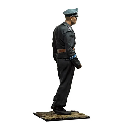 1/16 Resin Model Kit German Officer Tankman WW2 Unpainted - Model-Fan-Store