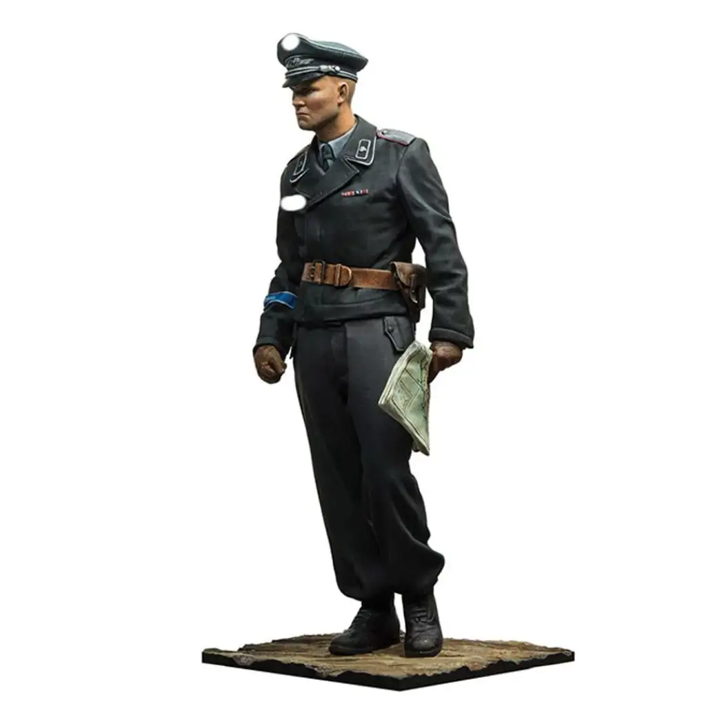 1/16 Resin Model Kit German Officer Tankman WW2 Unpainted - Model-Fan-Store