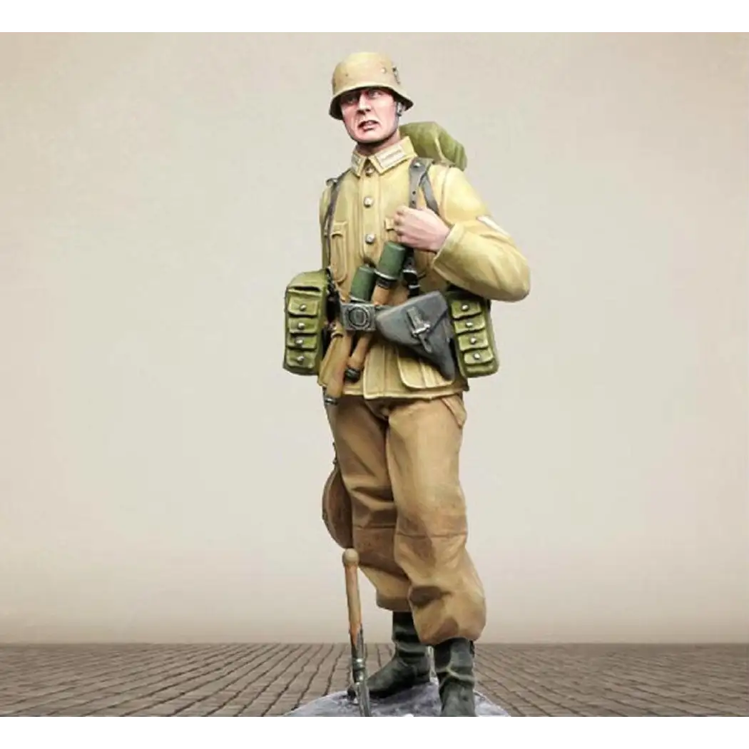 1/16 Resin Model Kit German Soldier Engineer WW2 Unpainted - Model-Fan-Store